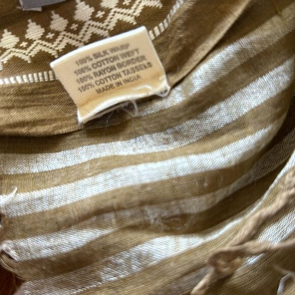 Matta NY Dupatta Silk Cotton Scarf Pareo Wrap Tassels Shawl / new no tags - Picture 9 of 9